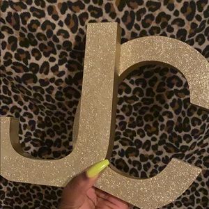 Great content in kids room, offices, and more!